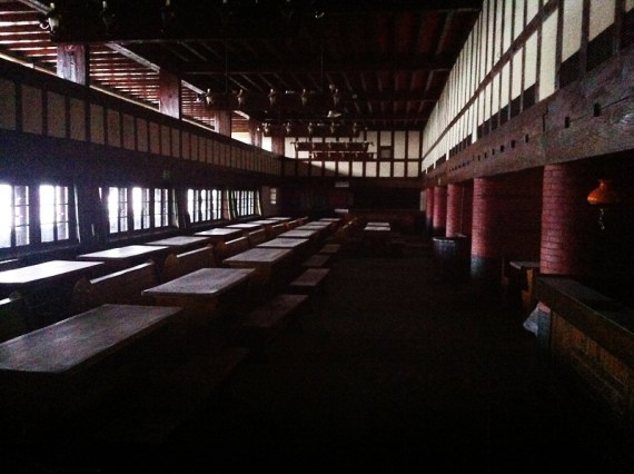 Hier haben die „Junker“ gehockt und sich als Herrenmeschen gefühlt